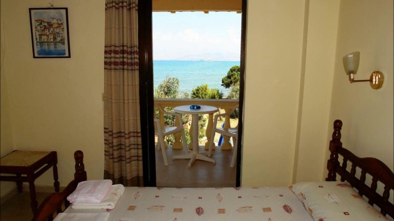 Makris Apartments Róda Eksteriør bilde