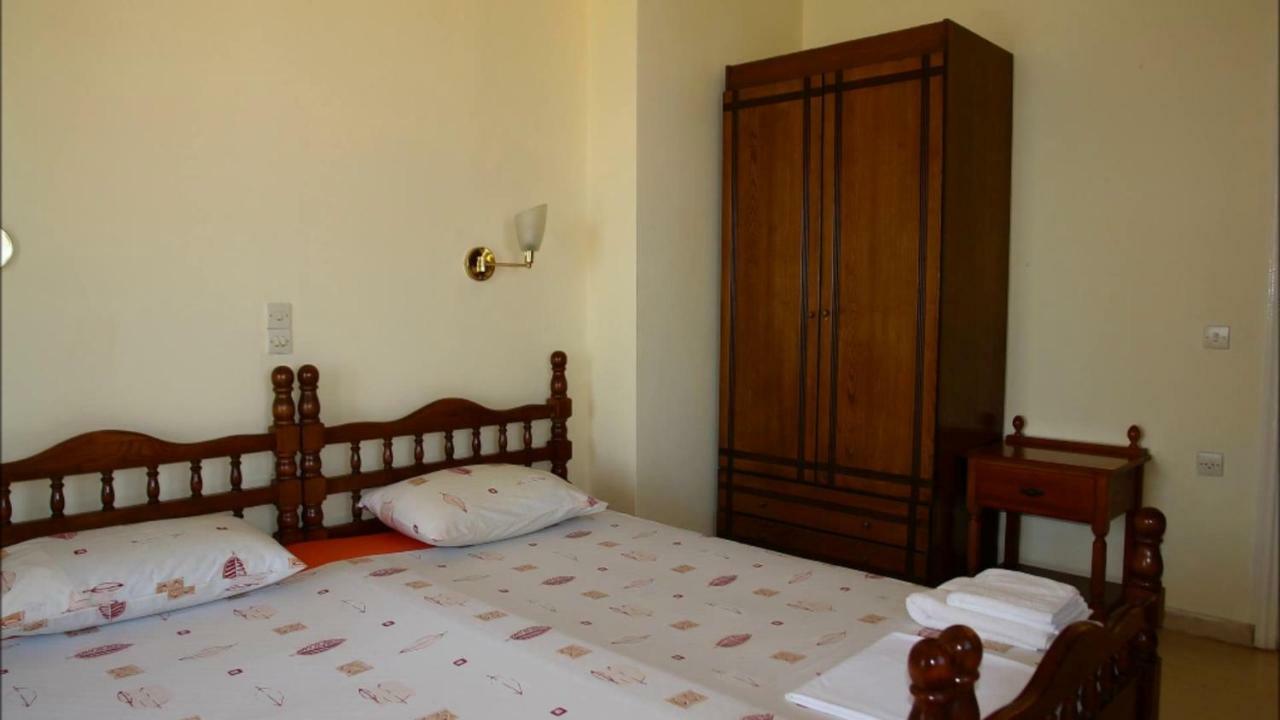 Makris Apartments Róda Eksteriør bilde